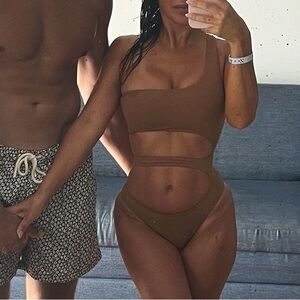 SKIMS Swim One Shoulder Monokini One Piece Swimsuit in BLACK